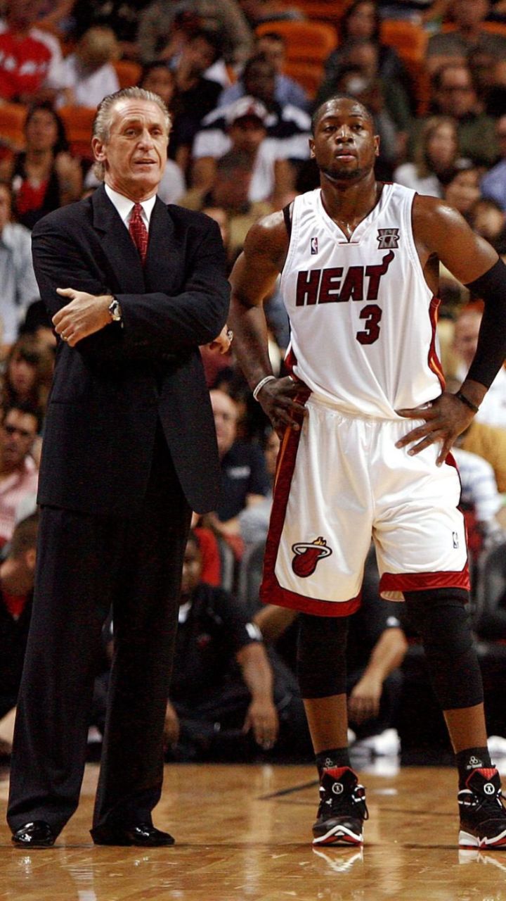 意甲倒计时；迈阿密热火清晨防线松动；细节引发关注；赛场秩序良好；身体对抗强度拉满(梅西明年来中国迈阿密国际筹划25年季前赛)