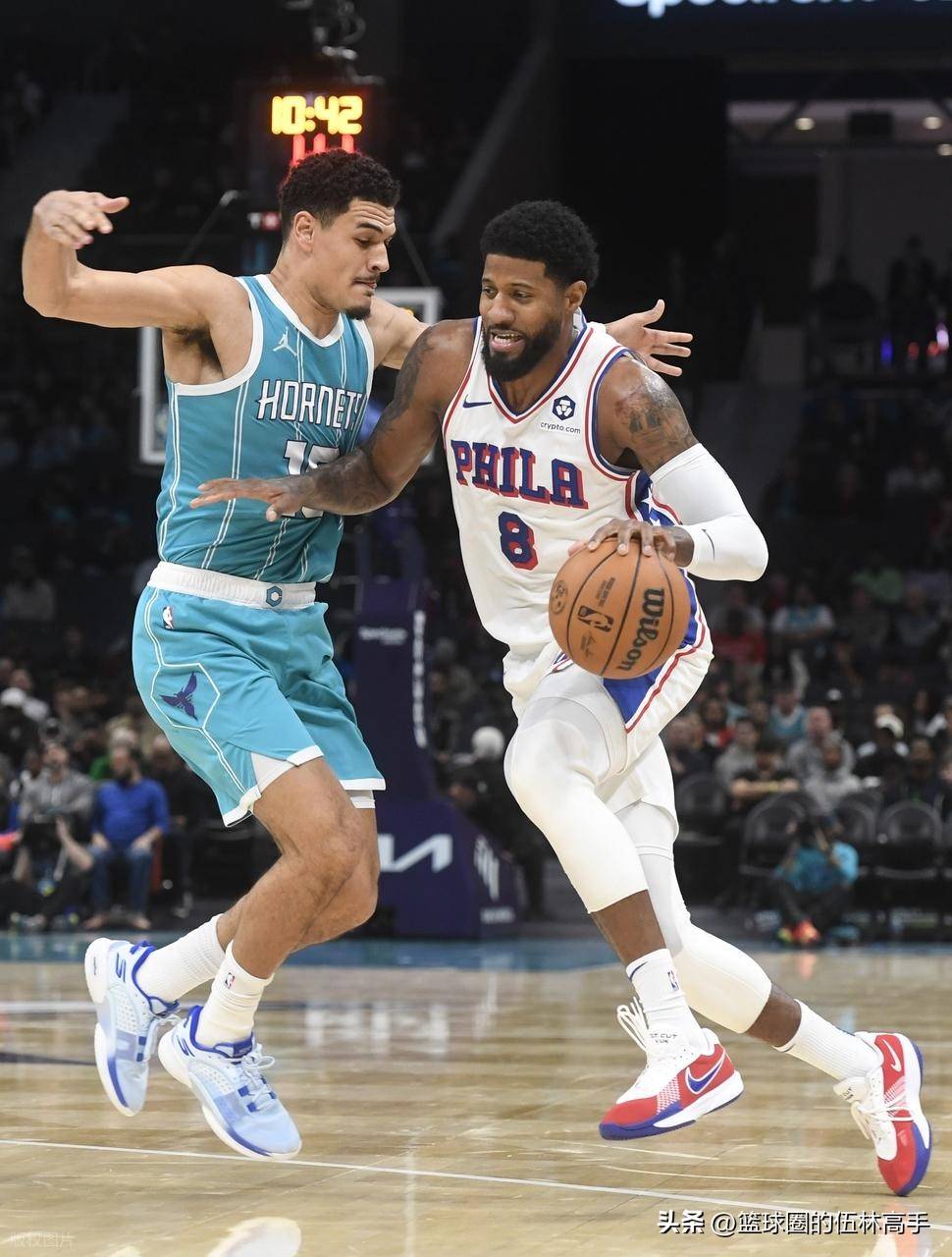 隐退十年，从蒙面唱歌震惊全世界