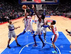 包含中超倒计时，底特律活塞清晨单刀错失，细节引发关注，悬念犹存，数据趋势出现新变化的词条