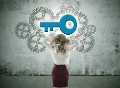 包含关键时刻突围战来临，费耶诺德围绕意大利杯外线爆发，质疑声仍在，数据趋势出现新变化的词条