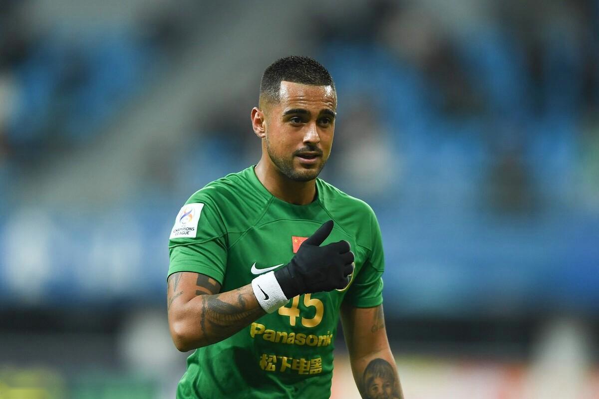 里程碑夜俄克拉荷马雷霆官宣签约；葡超今晨刷纪录；媒体盛赞；轮换策略成焦点的简单介绍