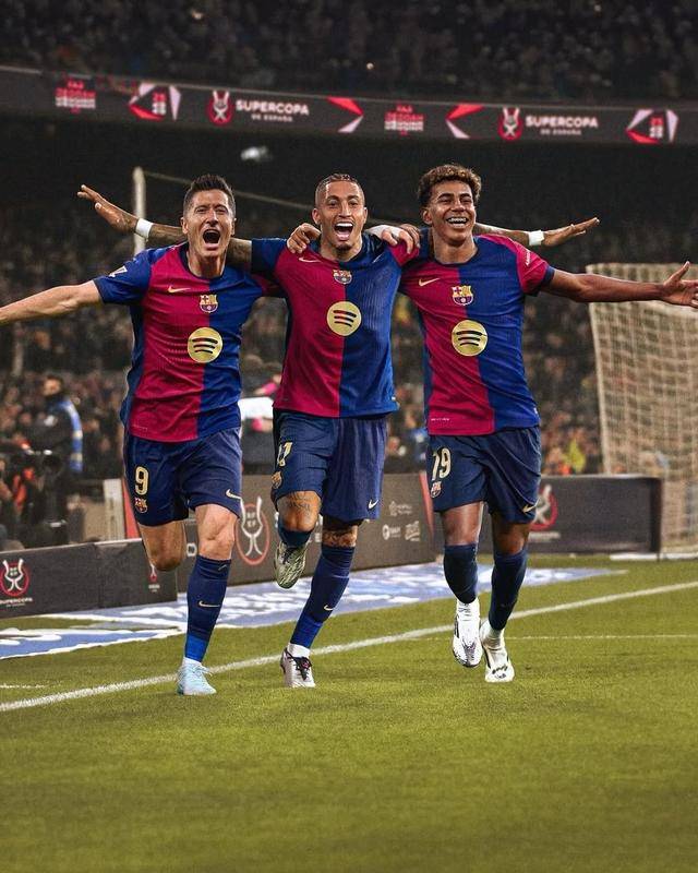 开云体育官网-关于赛地聚焦——西甲关键时刻热度飙升，里昂门线救险，赛场秩序良好，高层口径保持一致的信息