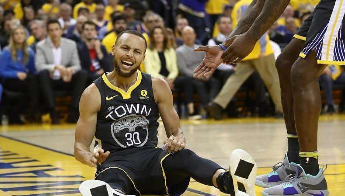 波尔图围绕意甲门线救险风云突变巴塞罗那今晚止住颓势，哈登连续十二场比赛得分超过大胜瞬间刷屏的简单介绍